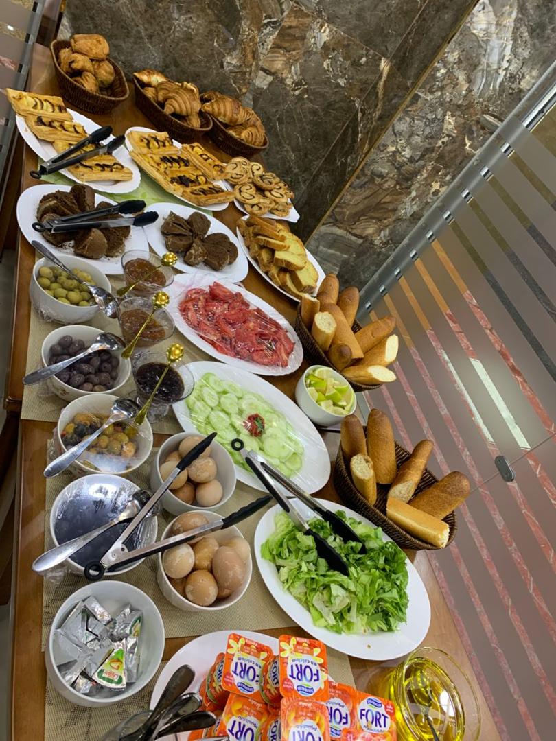 Hotel Nada