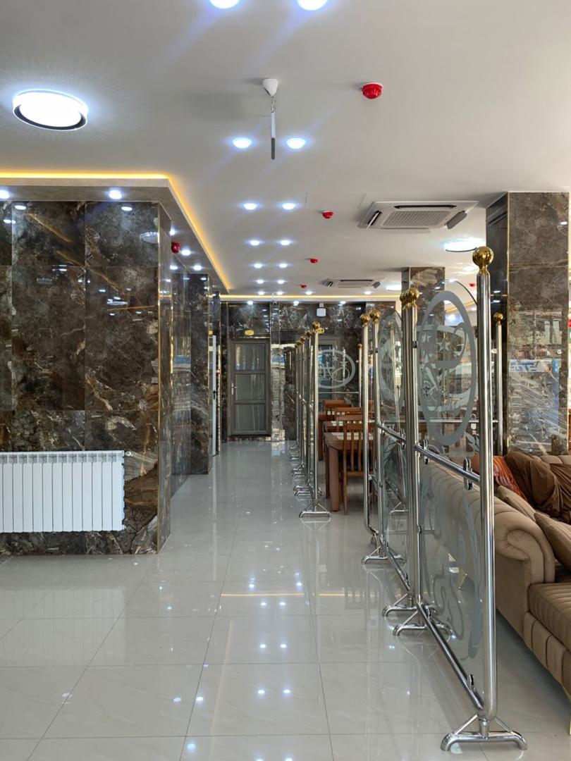 Hotel Nada