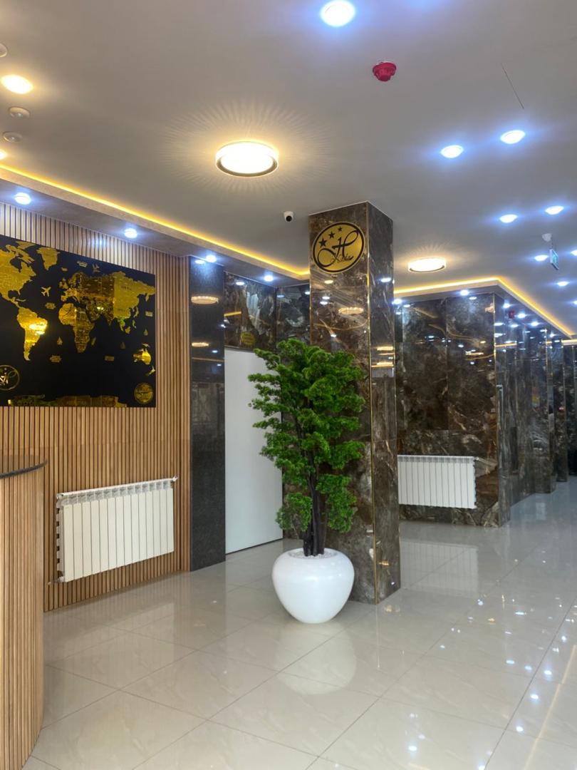 Hotel Nada