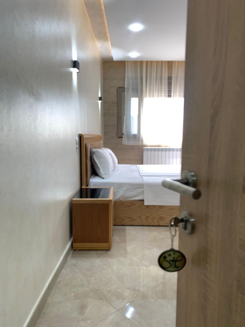 Hotel Nada